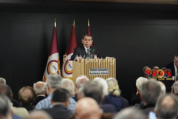 Dursun Özbek